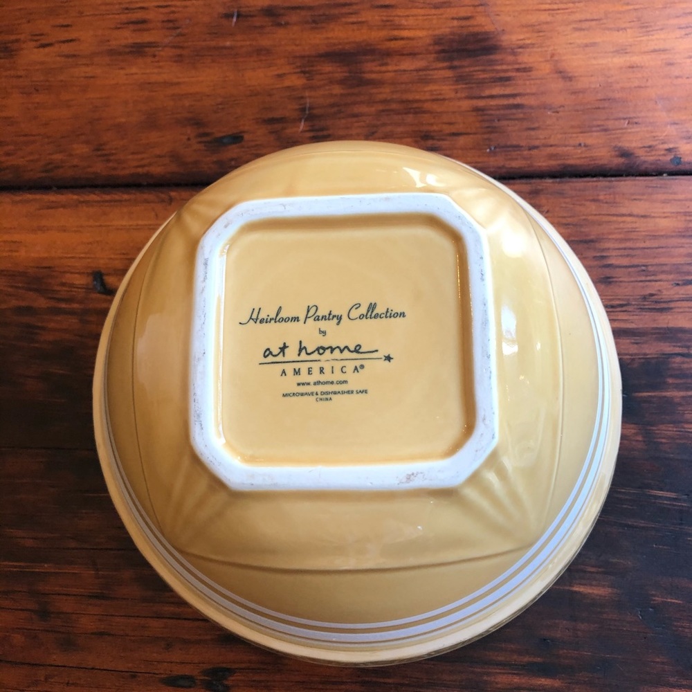Heirloom pantry collection mixing bowl - Picture 3 of 4